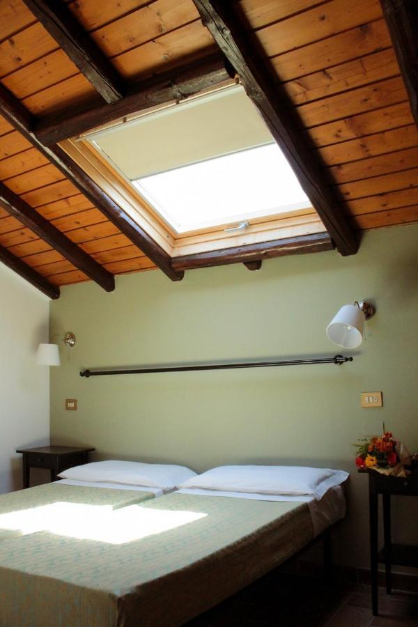Da Laura Bed & Breakfast Брунате Екстериор снимка