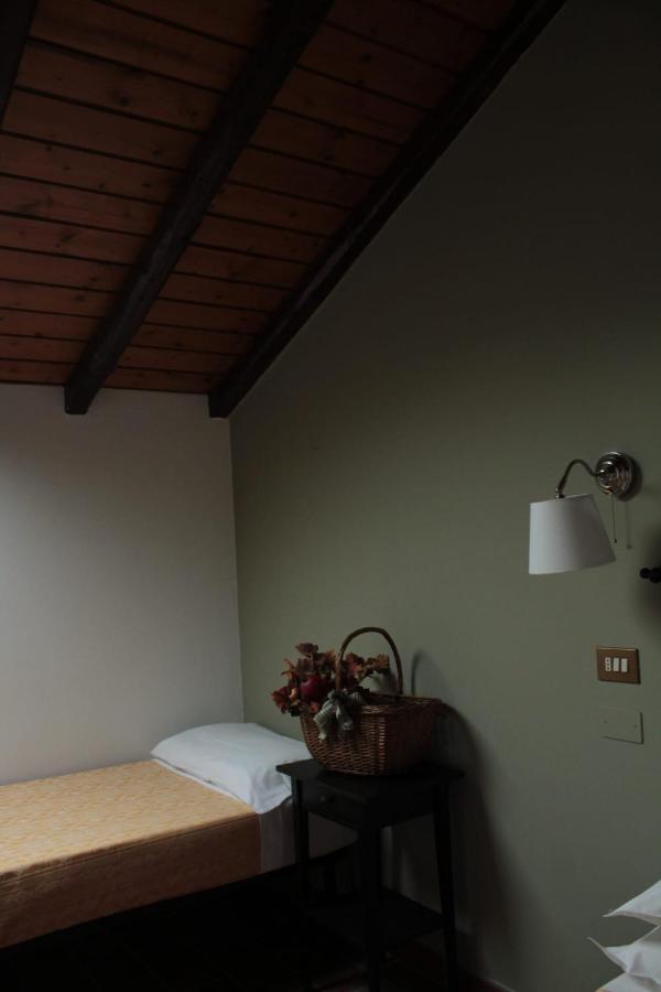 Da Laura Bed & Breakfast Брунате Екстериор снимка