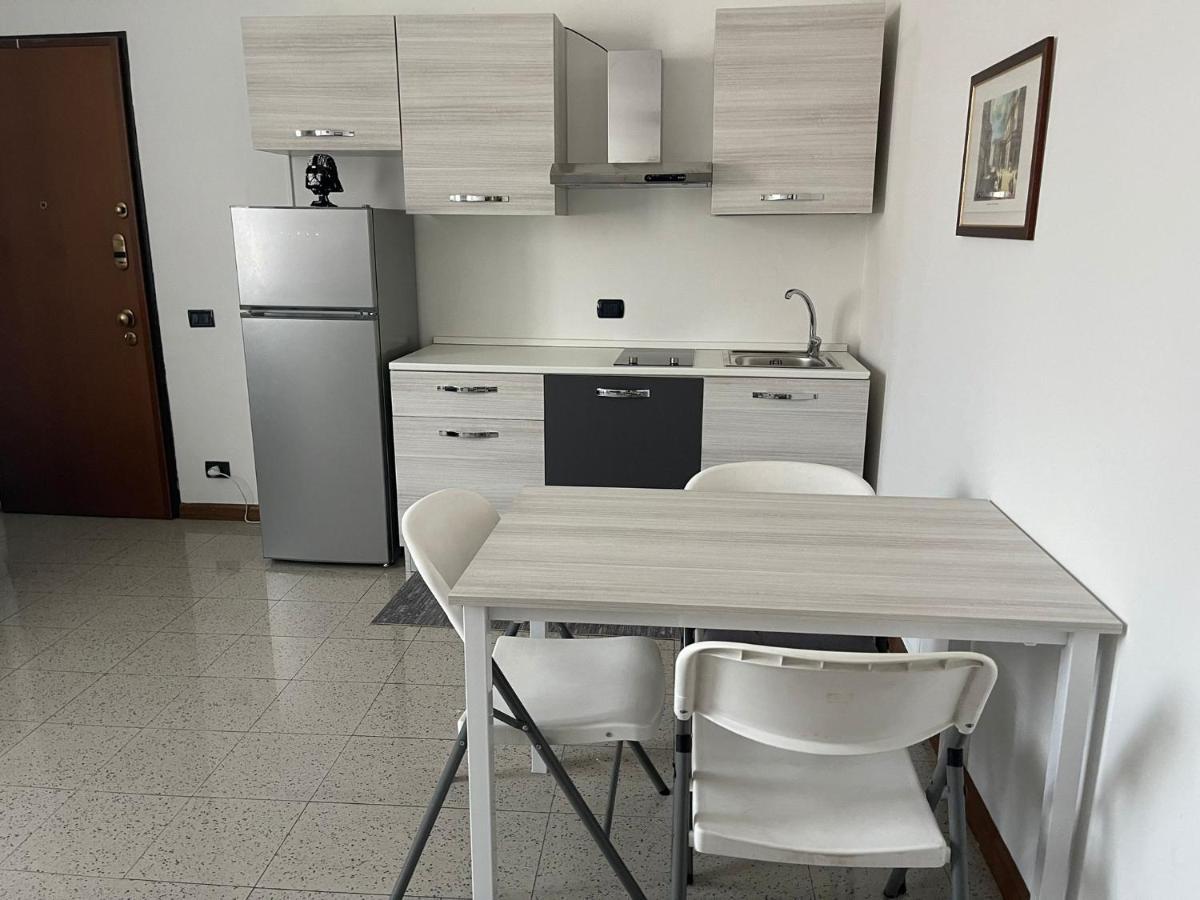 Da Laura Bed & Breakfast Брунате Екстериор снимка